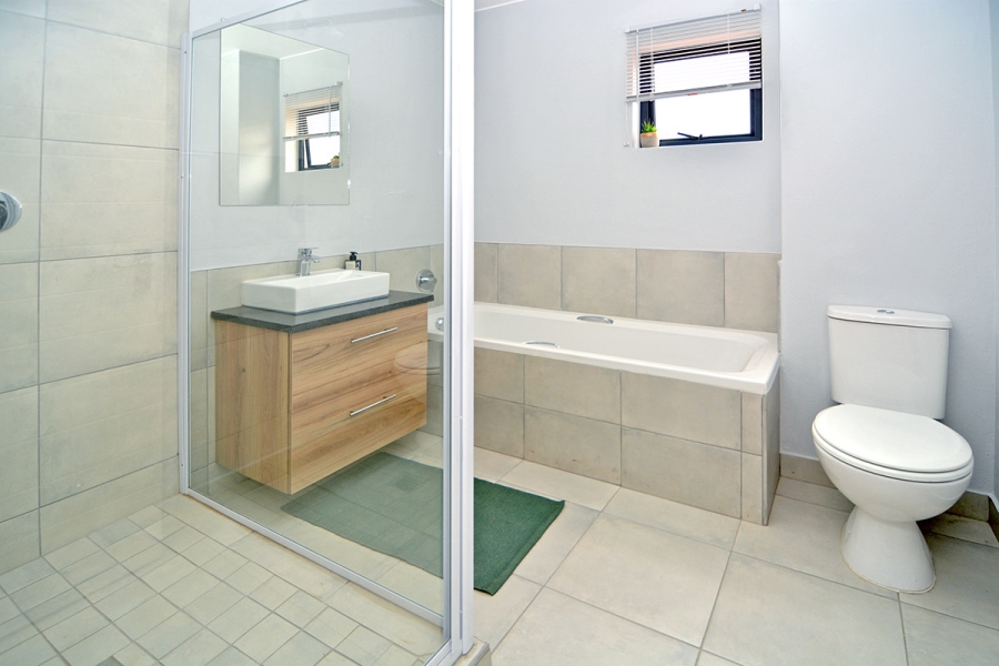 3 Bedroom Property for Sale in Fairway Heights Western Cape